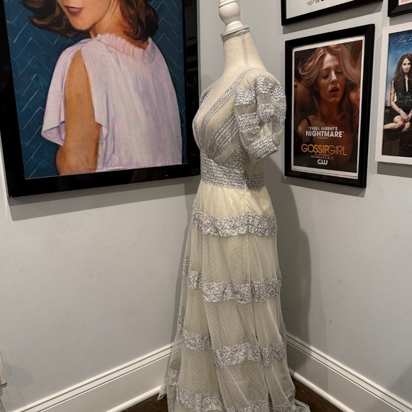 LoveShackFancy Tulle Tiered White Floral Maxi Dress 6 - Picture 4 of 7